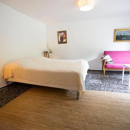 Holiday home Private 2 Prs Basement I Spacious & Cph *