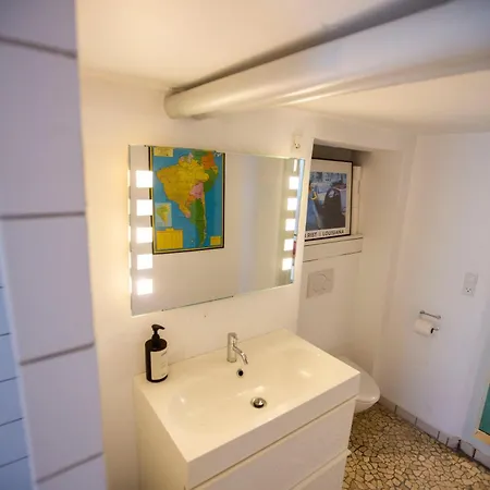 Holiday home Private 2 Prs Basement I Spacious & Cph *